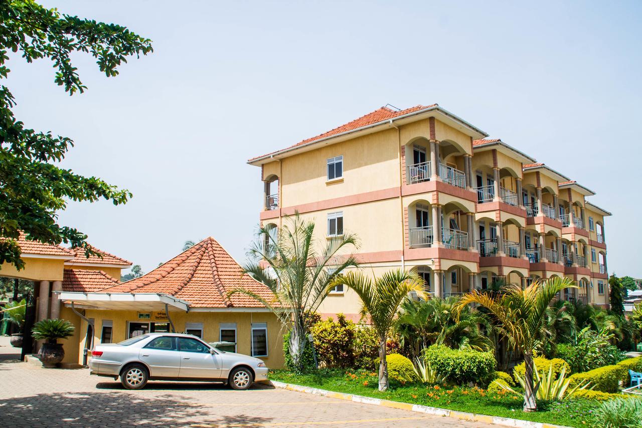 Desert Breeze Hotel Arua Eksteriør billede