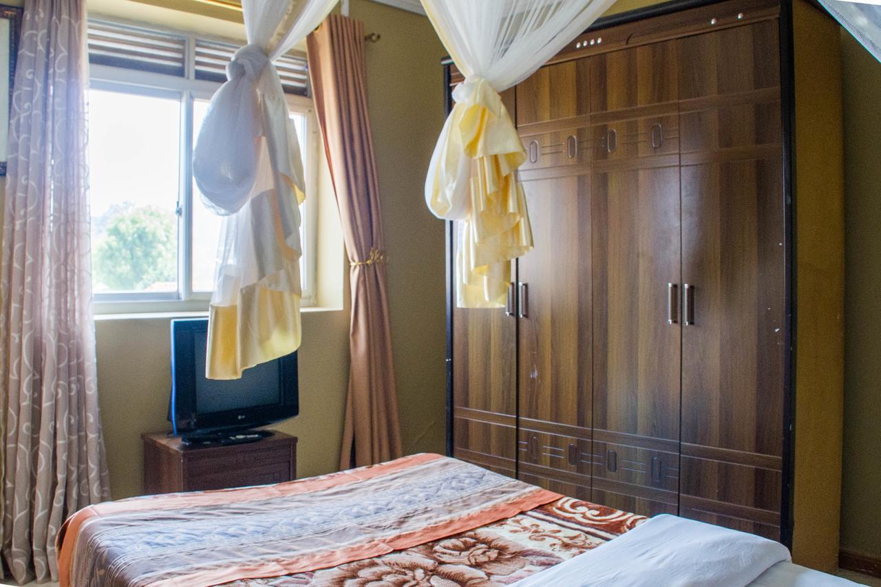 Desert Breeze Hotel Arua Eksteriør billede